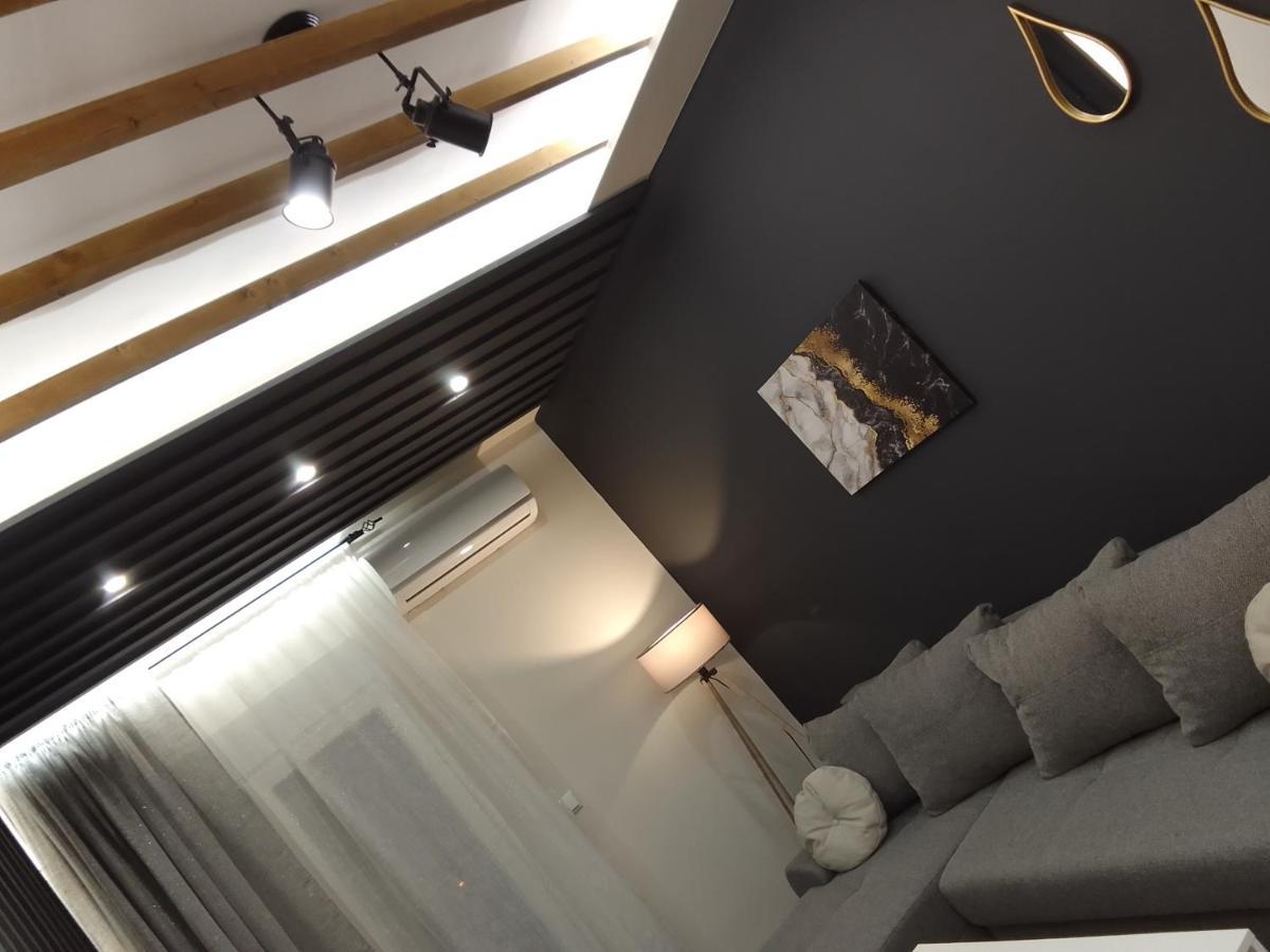 Lusso Apartment - City Center Karaferye Dış mekan fotoğraf